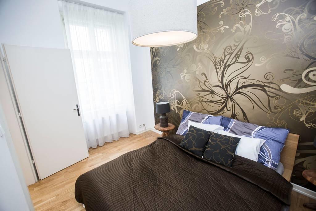 Quiet Apartment With Balcony Charles Bridge Prague Ngoại thất bức ảnh