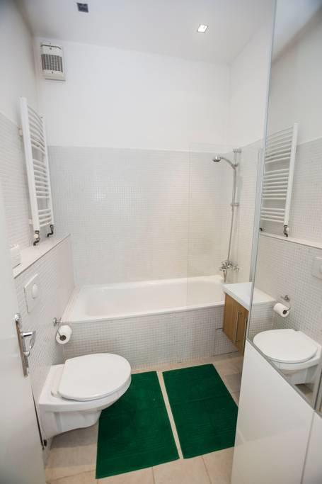 Quiet Apartment With Balcony Charles Bridge Prague Ngoại thất bức ảnh